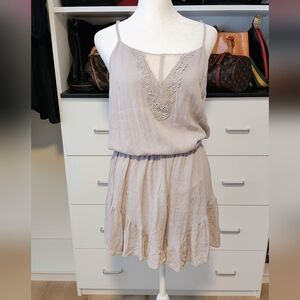 NWT!! Davi & Dani Romper  summer ready!! silver grey size large